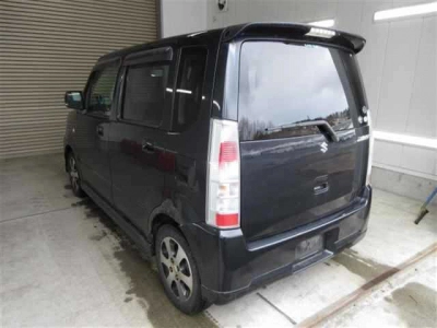 SUZUKI WAGON R STINGRAY