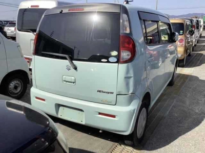 SUZUKI MRWAGON