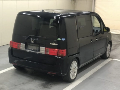 HONDA MOBILIO SPIKE