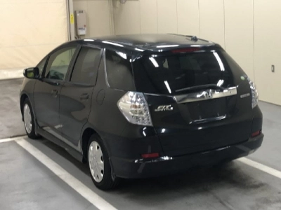 HONDA FIT SHUTTLE HYBRID