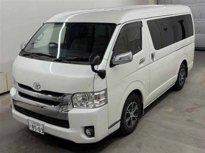 TOYOTA HIACE WAGON
