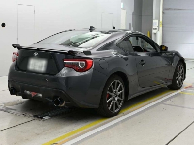 TOYOTA 86