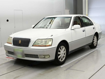 TOYOTA CROWN MAJESTA