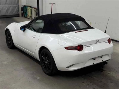 MAZDA ROADSTER