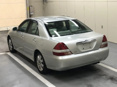 TOYOTA MARK II