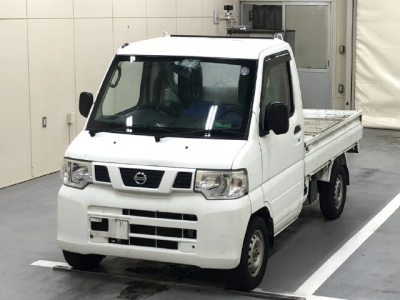 NISSAN NT100 CLIPPER