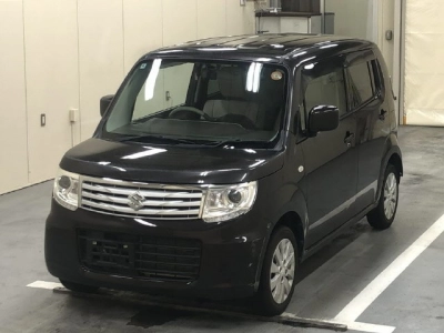 SUZUKI MRWAGON