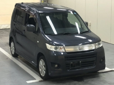SUZUKI WAGON R STINGRAY