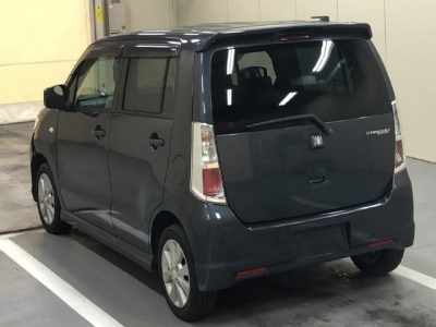 SUZUKI WAGON R STINGRAY