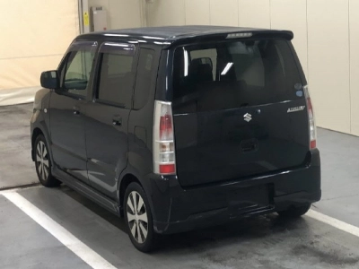 SUZUKI WAGON R STINGRAY