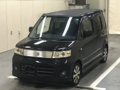 SUZUKI WAGON R STINGRAY