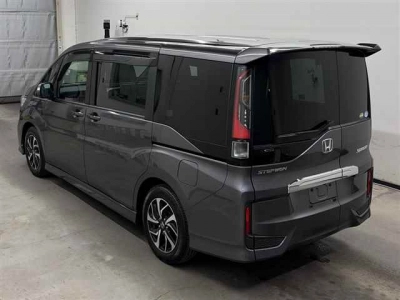 HONDA STEPWGN SPADA