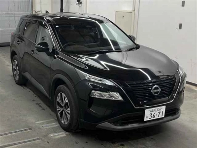 NISSAN X-TRAIL