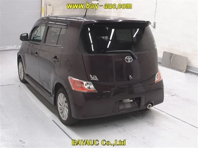 TOYOTA BB