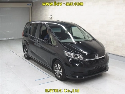 HONDA FREED HYBRID