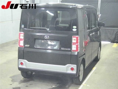 DAIHATSU WAKE