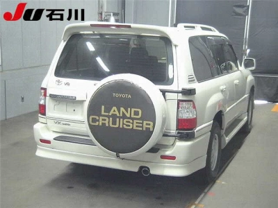 TOYOTA LAND CRUISER 100