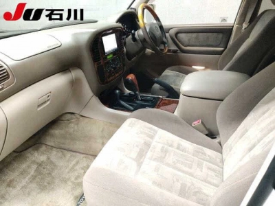 TOYOTA LAND CRUISER 100