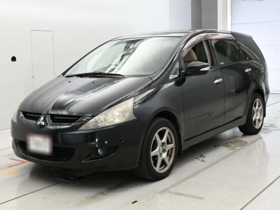 MITSUBISHI GRANDIS