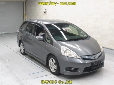 HONDA FIT SHUTTLE HYBRID