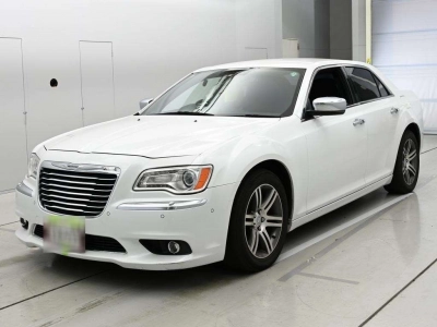 CHRYSLER 300