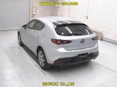 MAZDA MAZDA3 FASTBACK