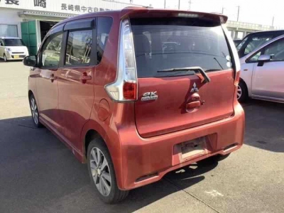 MITSUBISHI EK CUSTOM