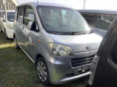 DAIHATSU TANTO EXE