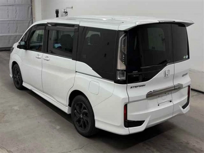HONDA STEPWGN SPADA
