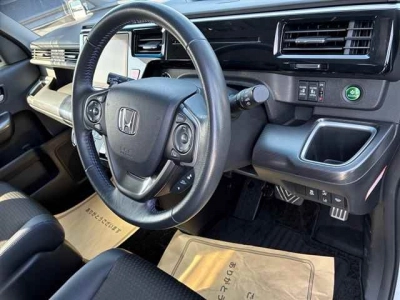 HONDA STEPWGN SPADA