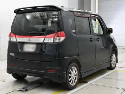 MITSUBISHI DELICA D:2