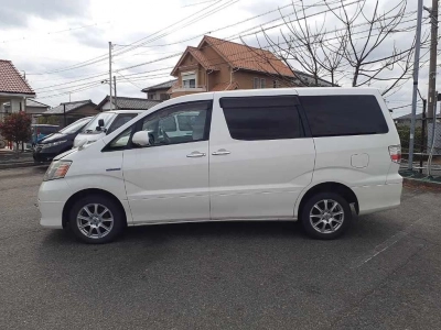 TOYOTA ALPHARD HYBRID