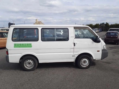 MAZDA BONGO VAN