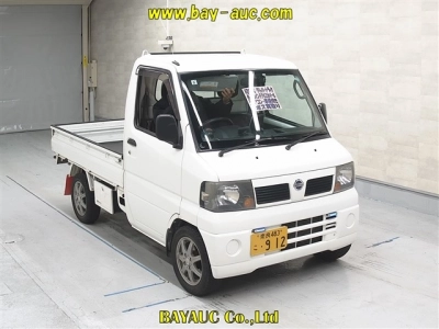 NISSAN CLIPPER TRUCK