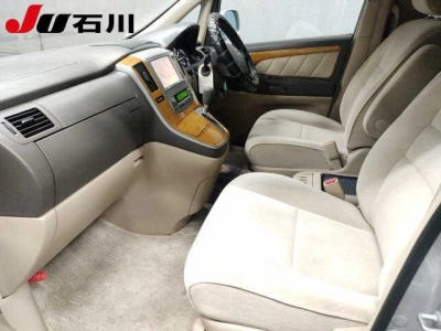 TOYOTA ALPHARD V