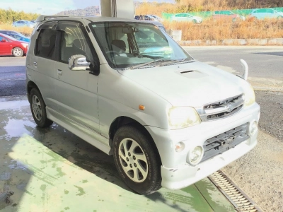 DAIHATSU TERIOS KID