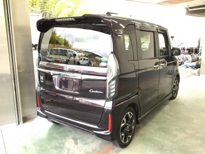 HONDA N BOX CUSTOM
