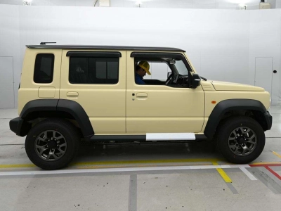 SUZUKI JIMNY NOMADE