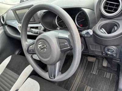 DAIHATSU CAST ACTIVA