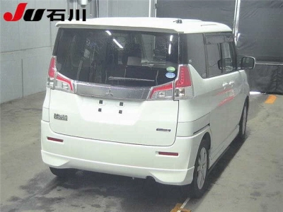 MITSUBISHI DELICA D:2