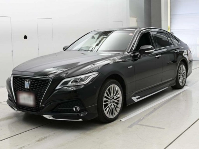 TOYOTA CROWN HYBRID