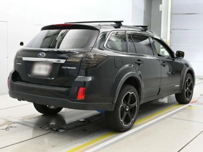 SUBARU OUTBACK