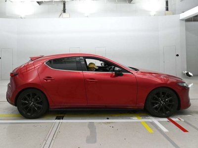 MAZDA MAZDA3 FASTBACK