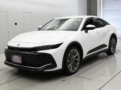 TOYOTA CROWN CROSSOVER