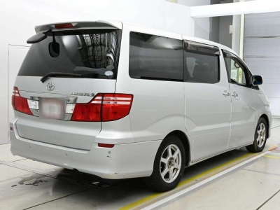 TOYOTA ALPHARD V