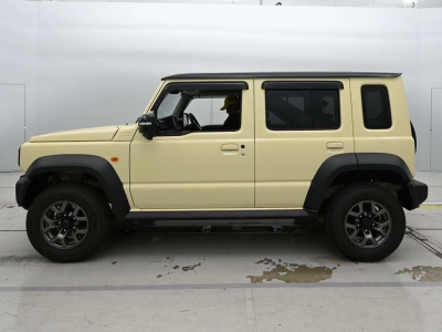 SUZUKI JIMNY NOMADE