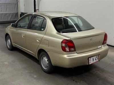 TOYOTA PLATZ