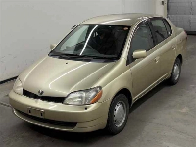 TOYOTA PLATZ