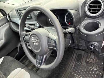 DAIHATSU CAST ACTIVA