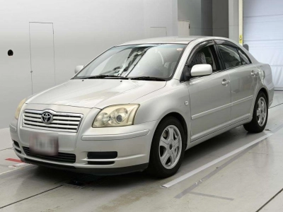 TOYOTA AVENSIS SEDAN
